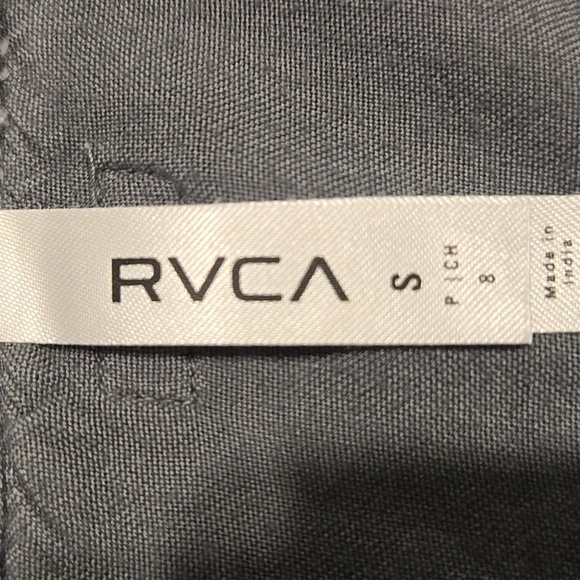 RVCA WOMEN'S SOLSTICE BUTTON - UP COVERUP. GREY. SIZE SMALL. - Picture 4 of 14